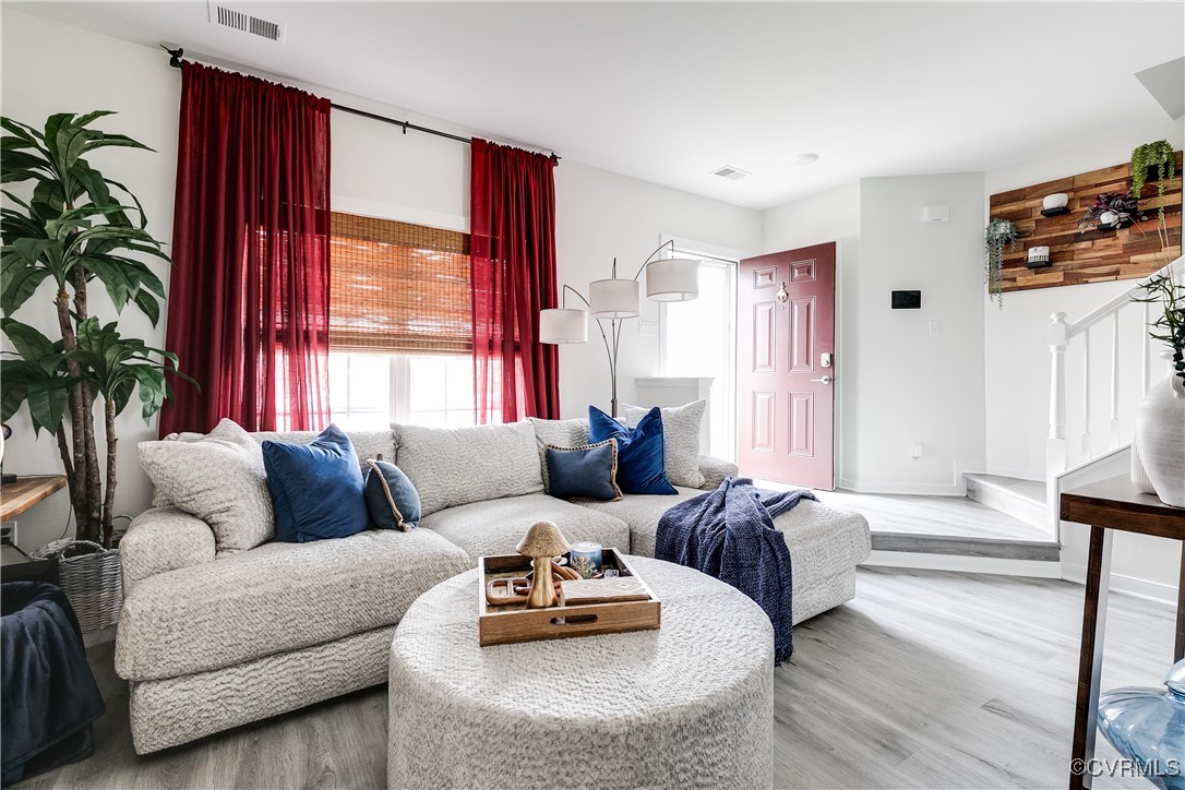 429 Hollybrook Ridge Ln