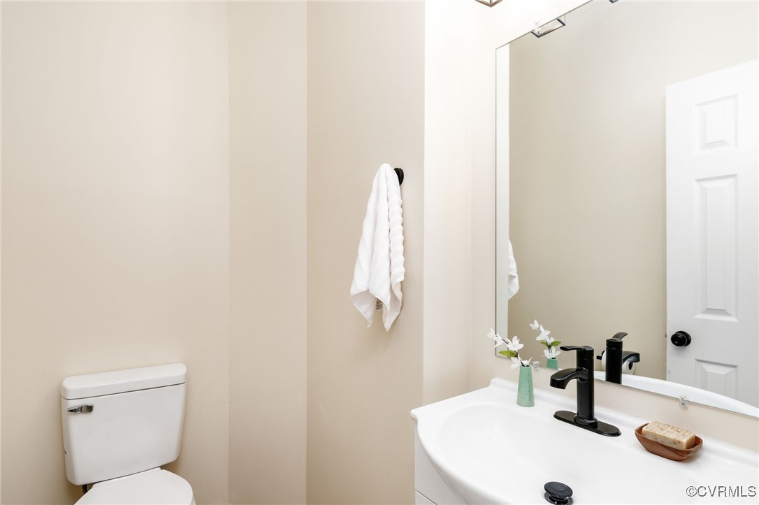 2241 S Providence Rd