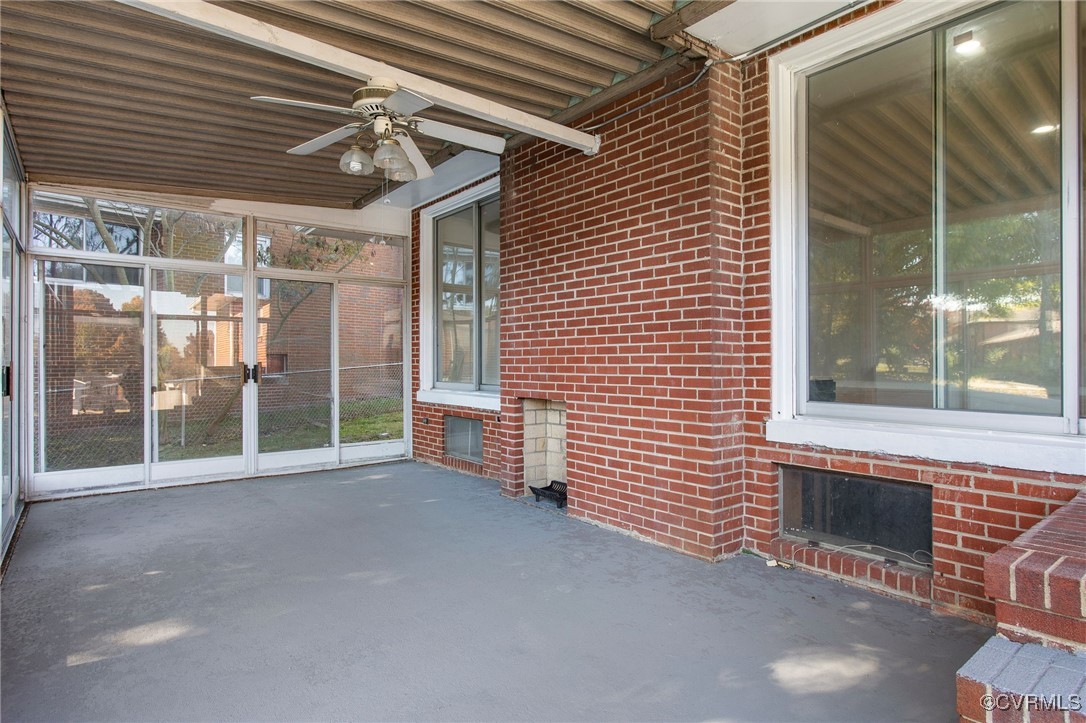845 Augusta Ave