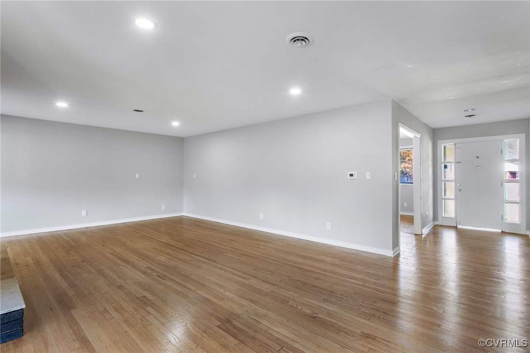 845 Augusta Ave