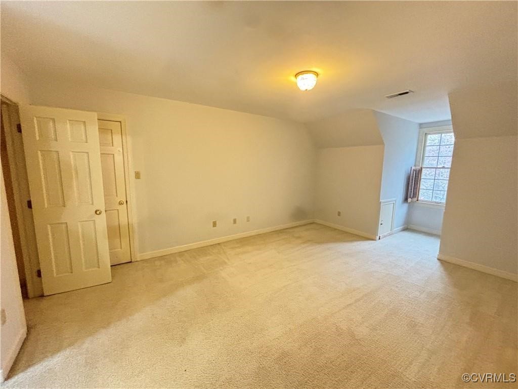 8059 Glenbrook Dr