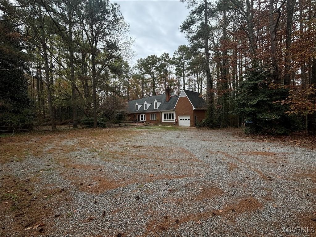 8059 Glenbrook Dr