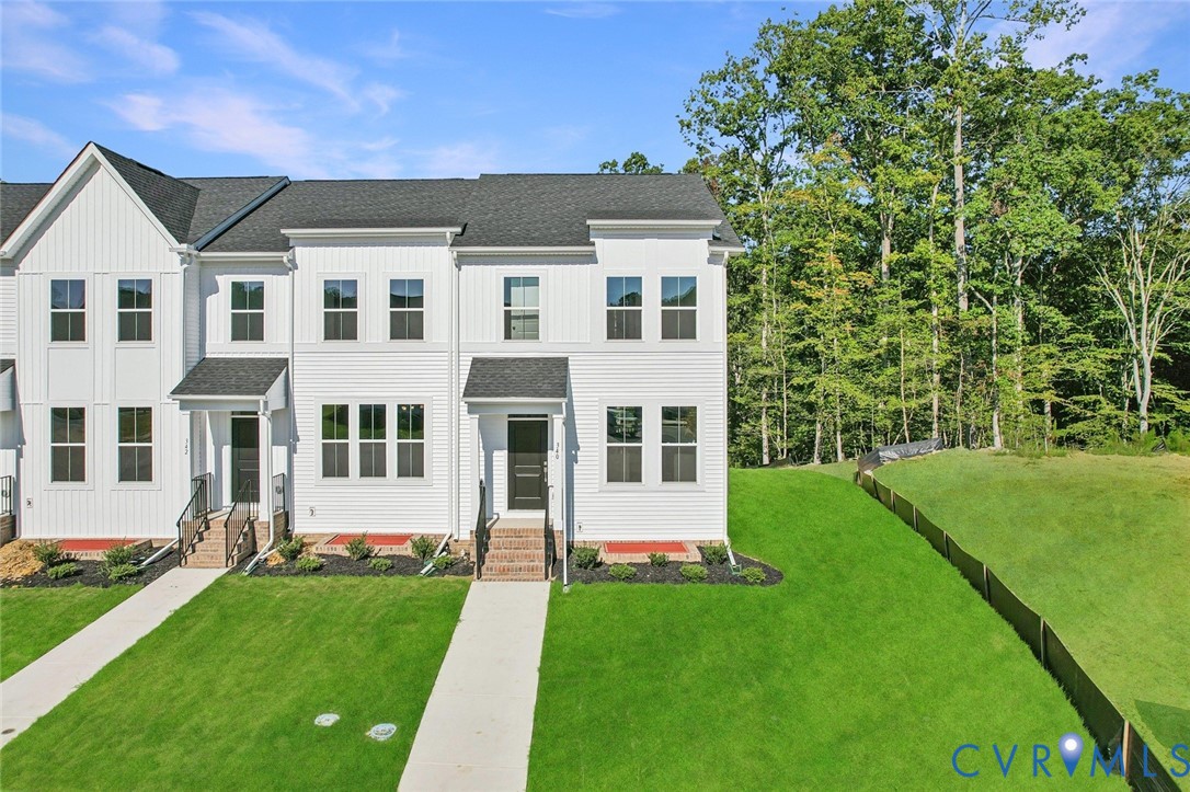 340 Mt McCauley Way