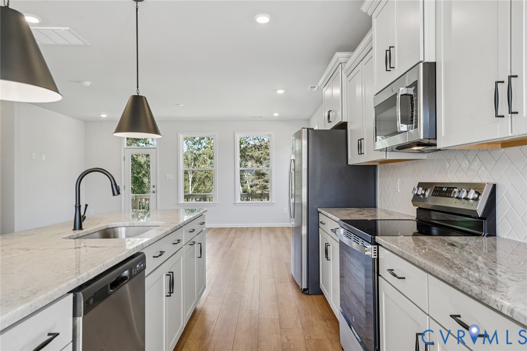 340 Mt McCauley Way