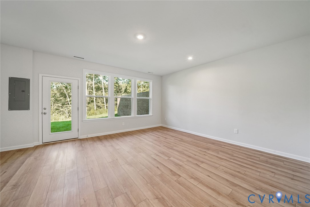 340 Mt McCauley Way