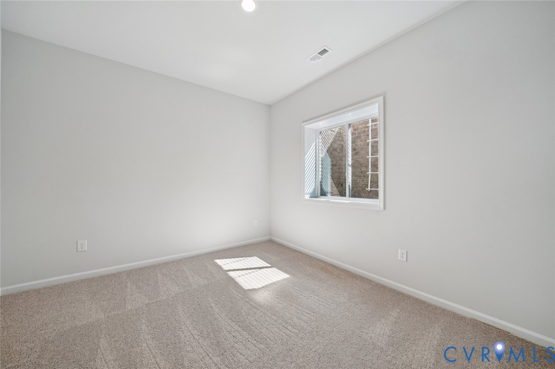 340 Mt McCauley Way