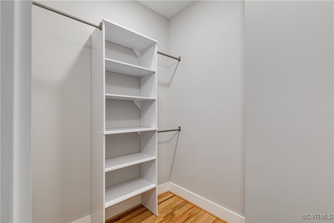 11 E 29th St