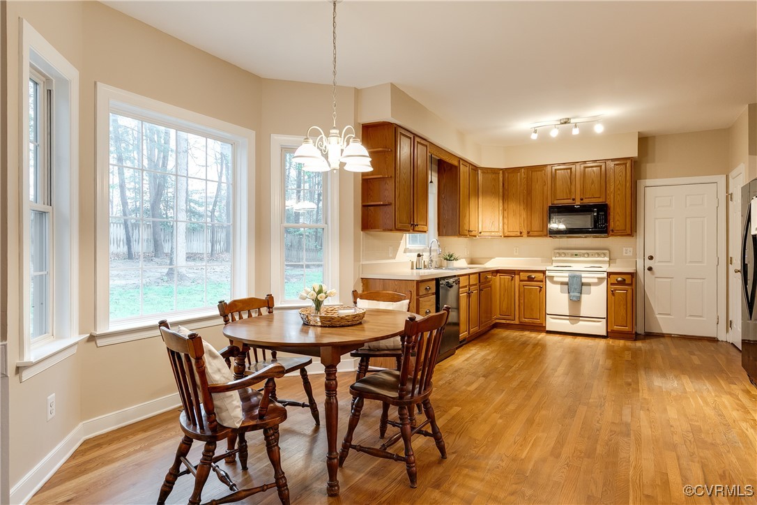 8318 Ellerson Green Pl