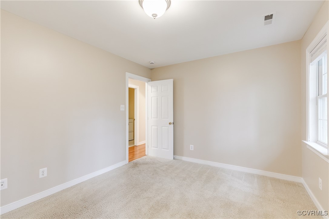 8318 Ellerson Green Pl