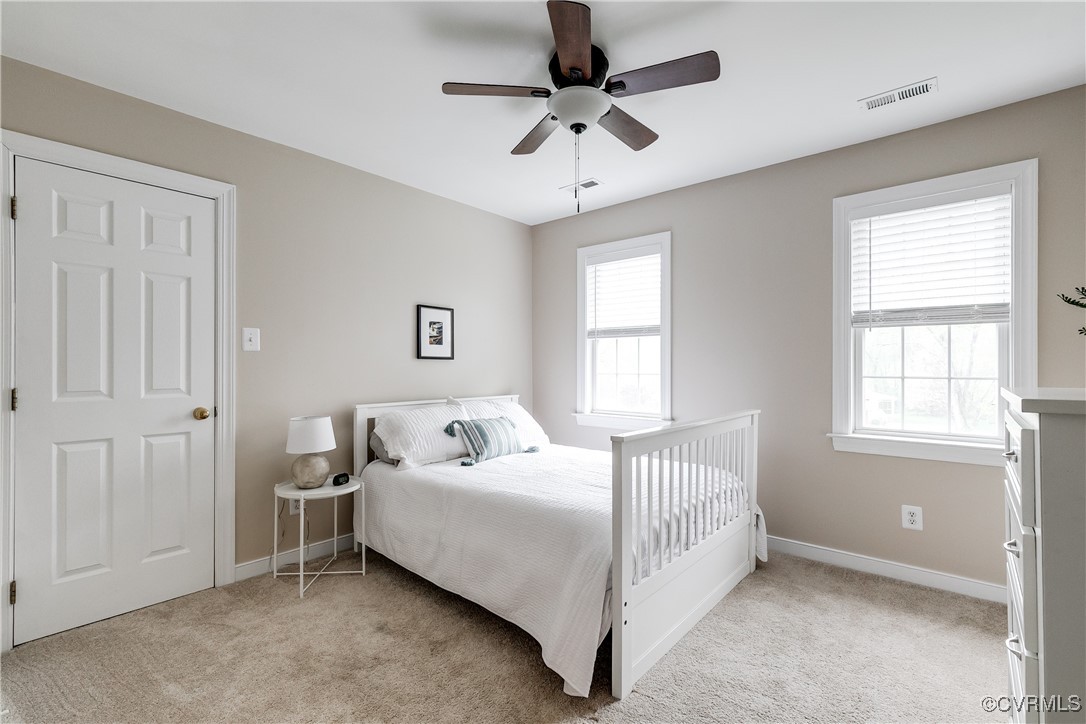 8318 Ellerson Green Pl