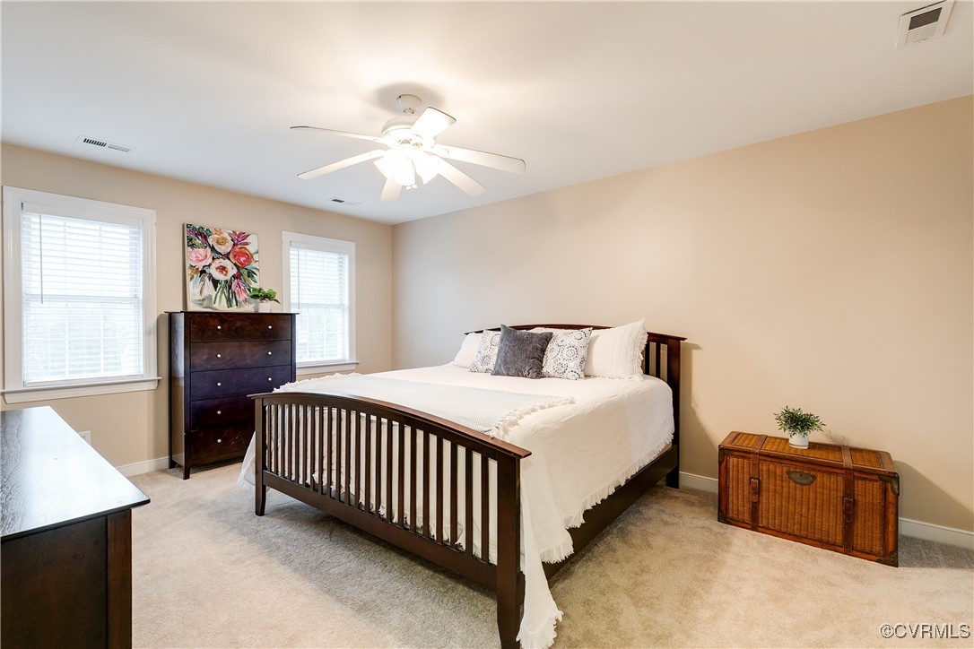 8318 Ellerson Green Pl