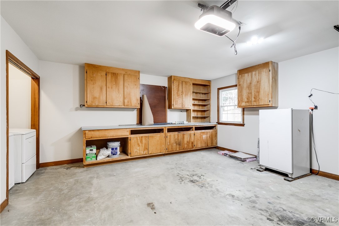 810 Clearlake Ct