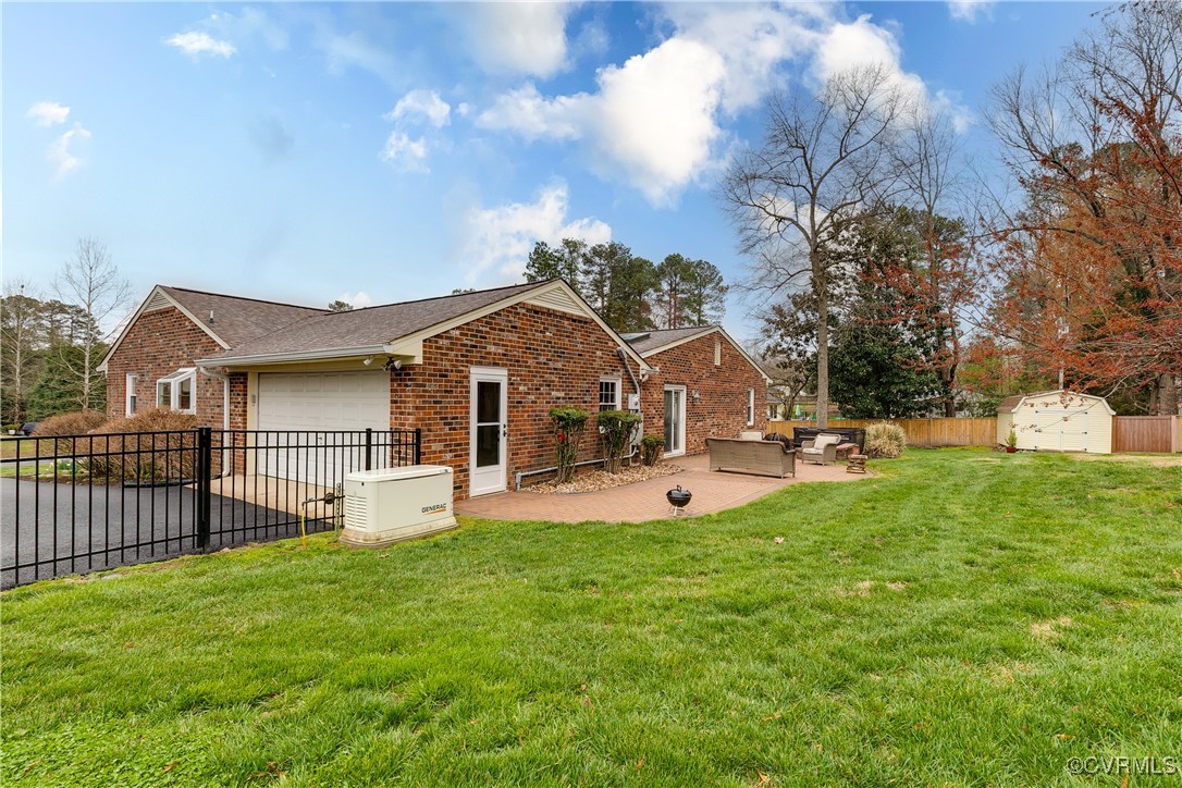 810 Clearlake Ct