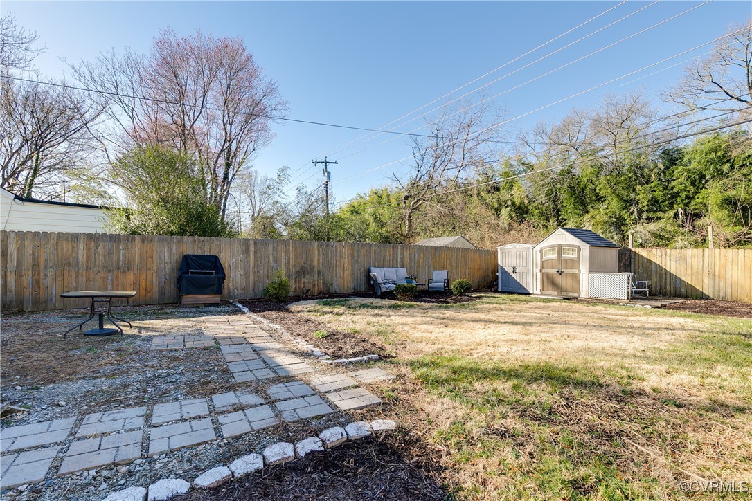 900 Hill Top Dr