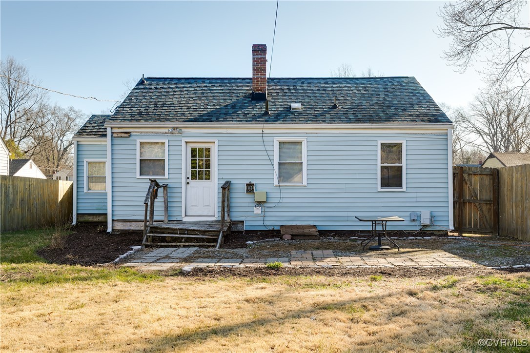 900 Hill Top Dr