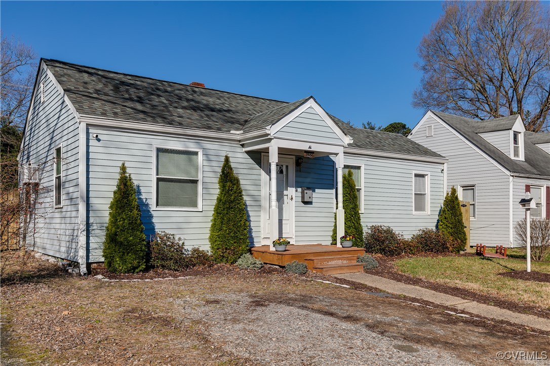 900 Hill Top Dr