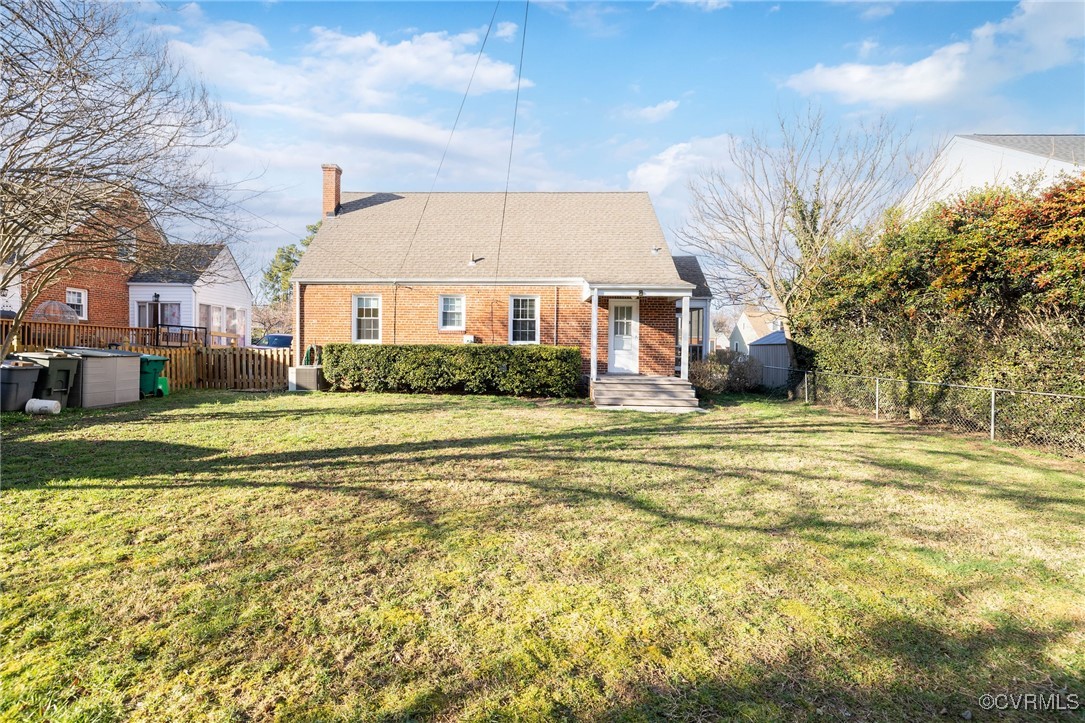 2317 Kenmore Rd