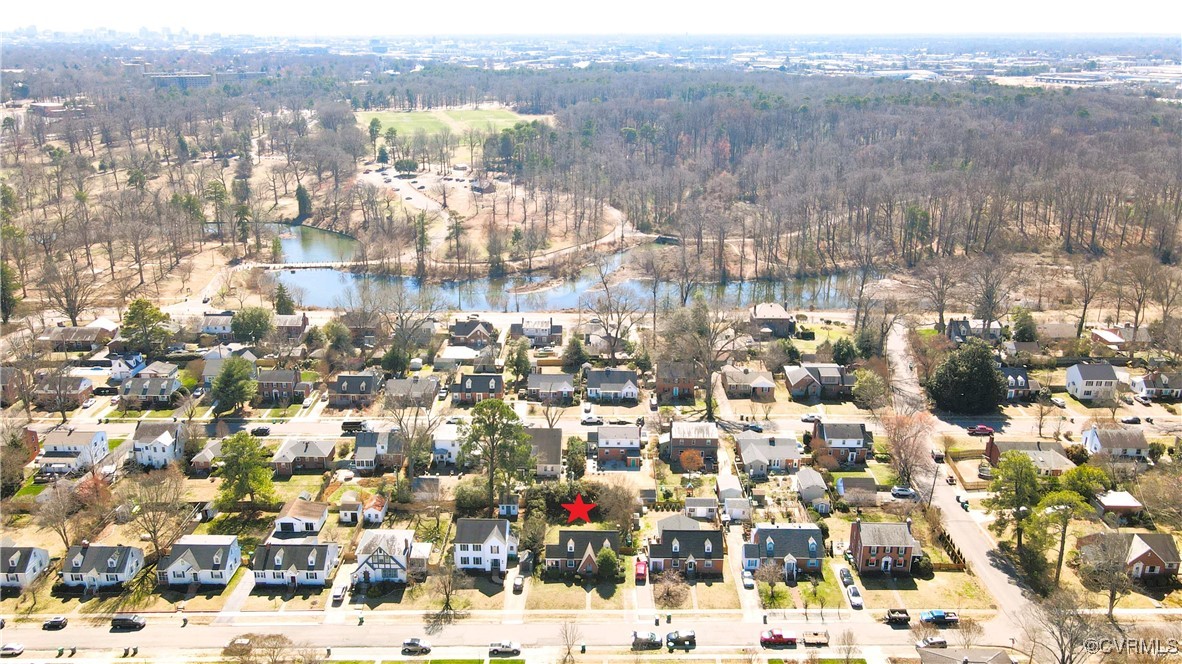 2317 Kenmore Rd