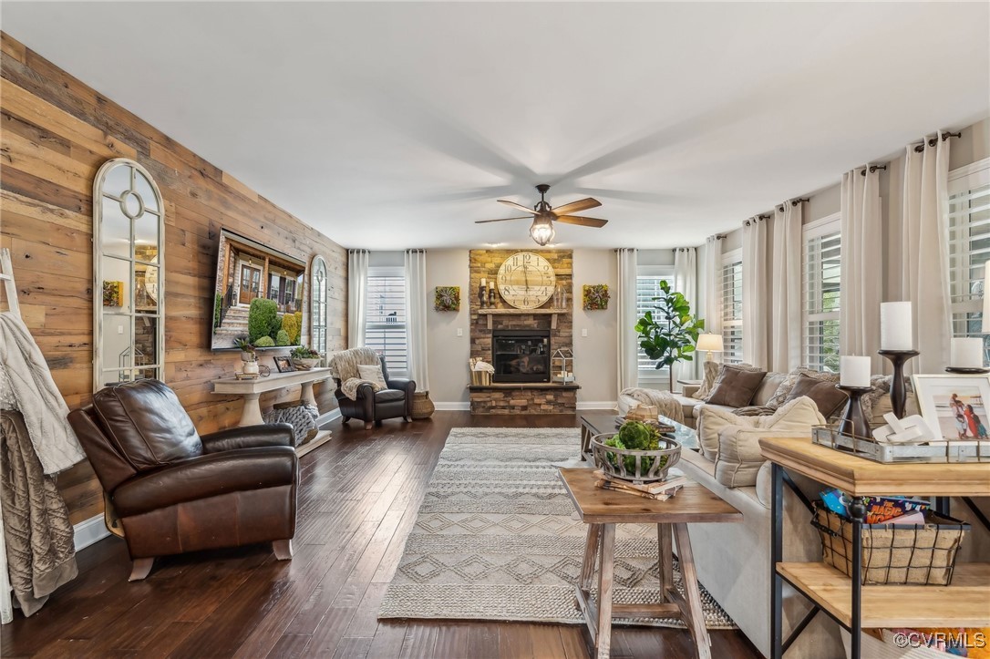 16706 Hampton Farms Ct