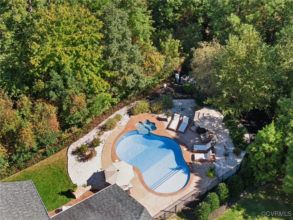 16706 Hampton Farms Ct