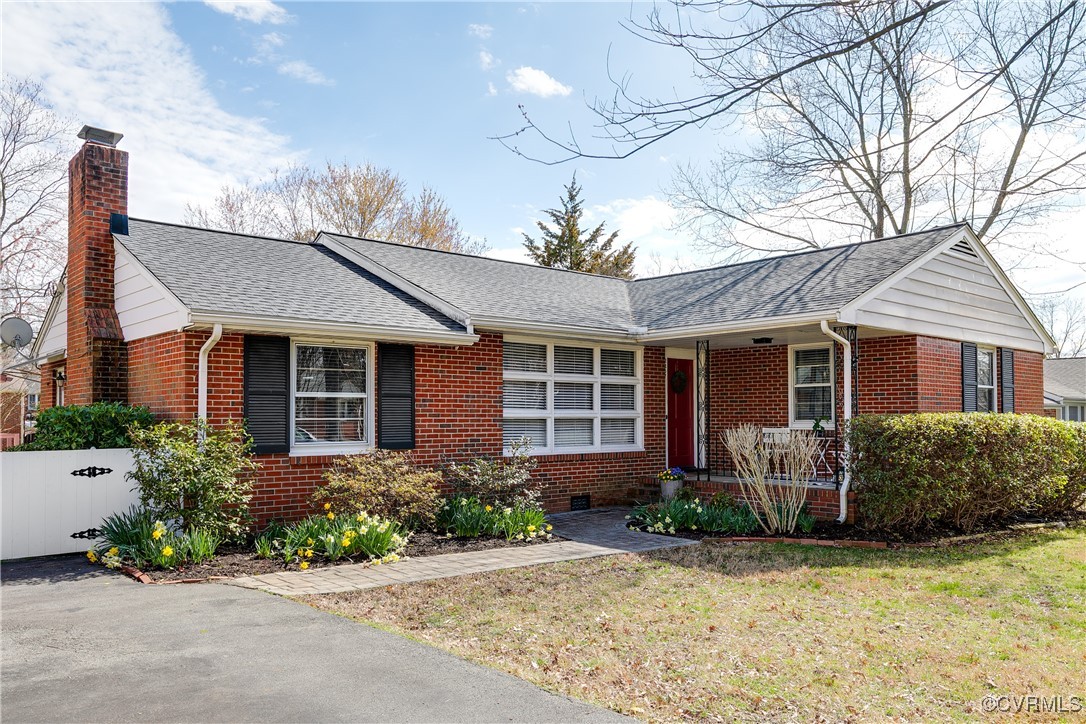 2207 Sommie Ln