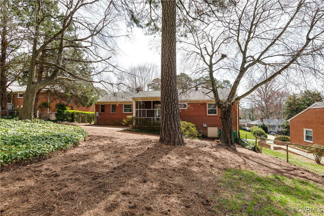 7514 Donder Rd