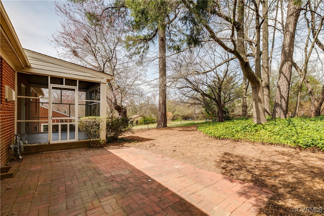 7514 Donder Rd