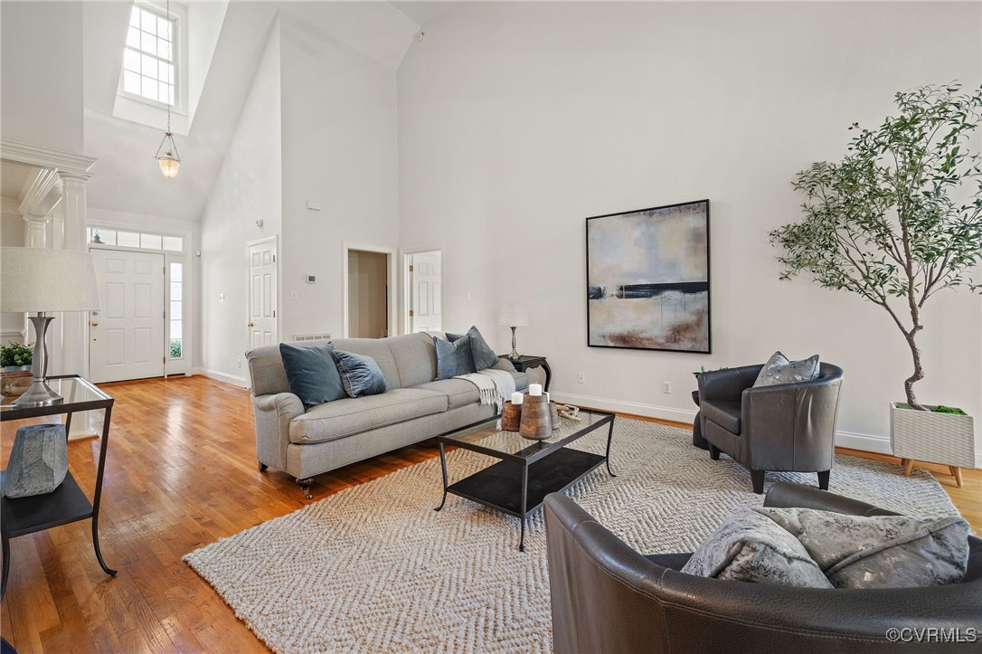 5519 Devonshire Ct