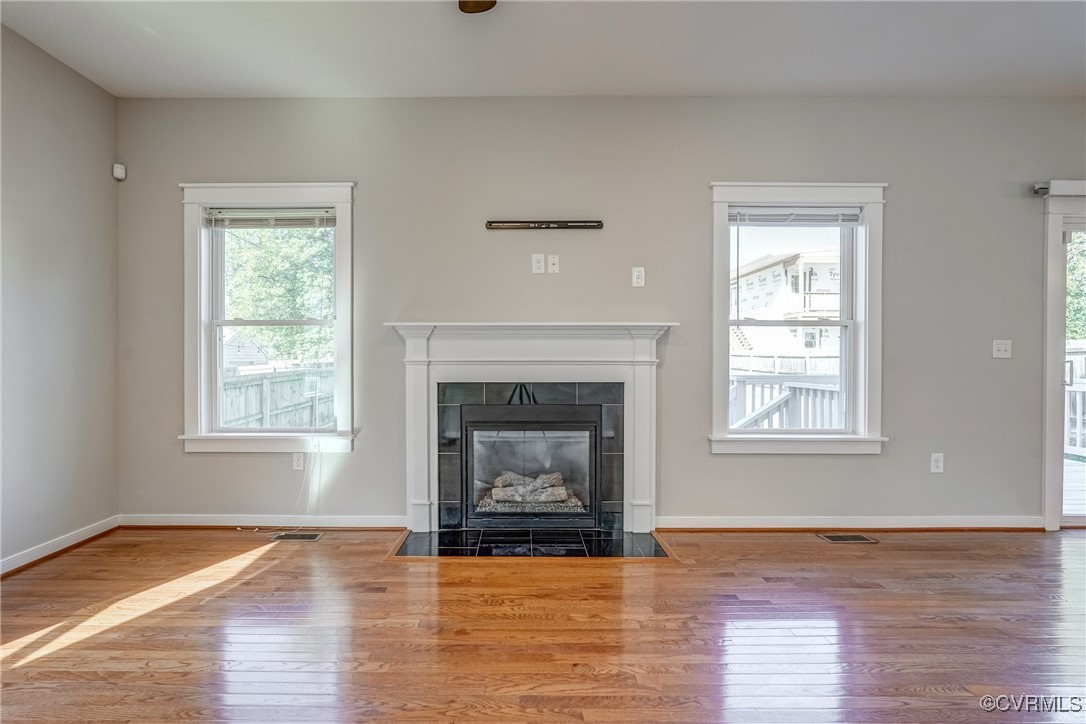 2104 Greenwood Ave