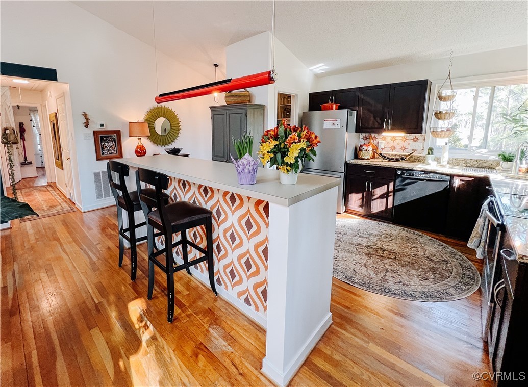 9403 Sir Barry Dr