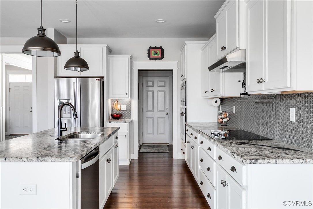 3622 Walkers Creek