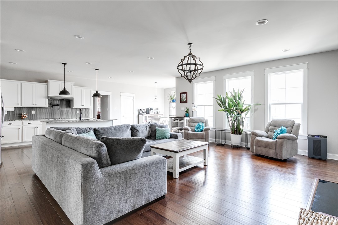 3622 Walkers Creek