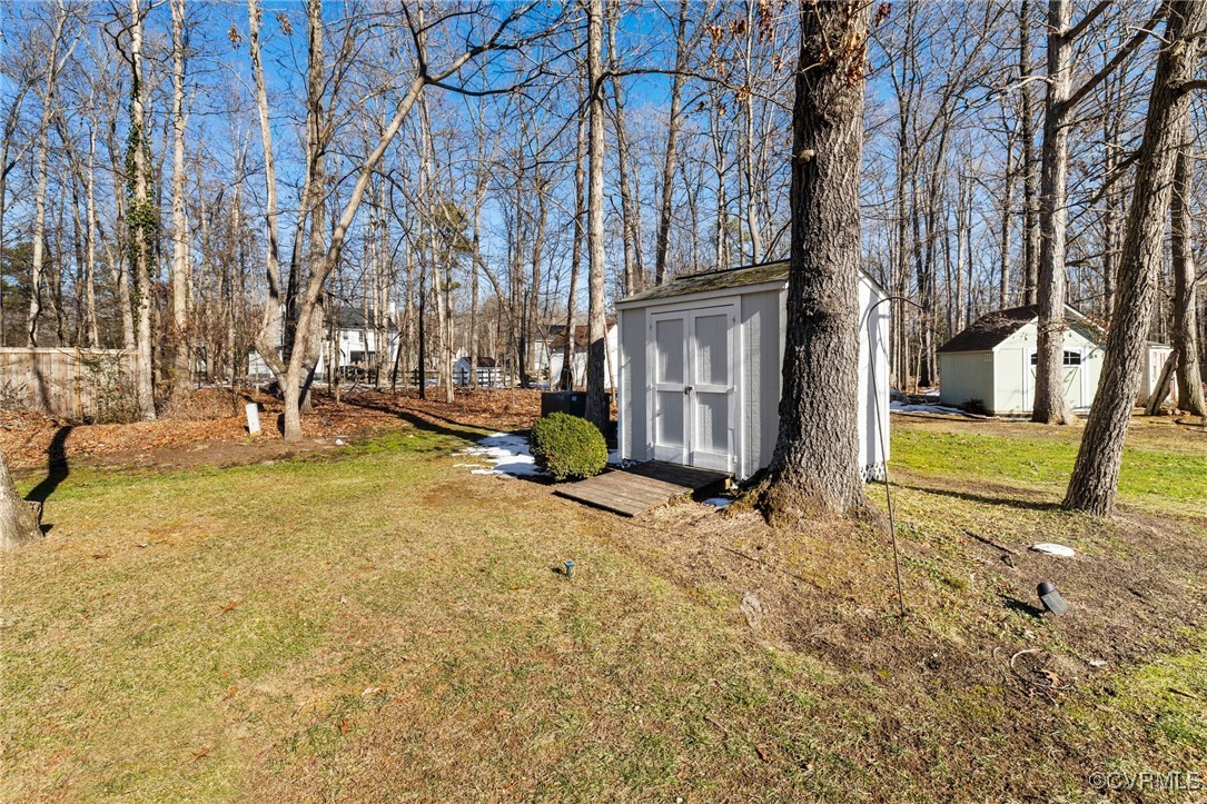 13606 Danbury Dr
