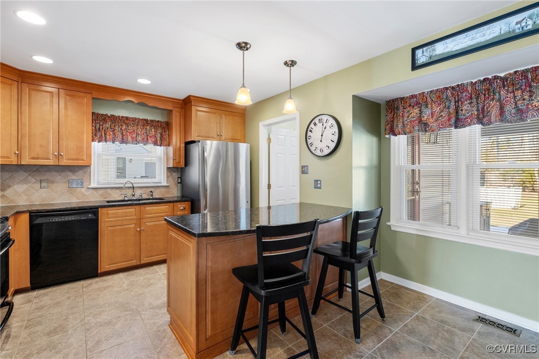 13606 Danbury Dr