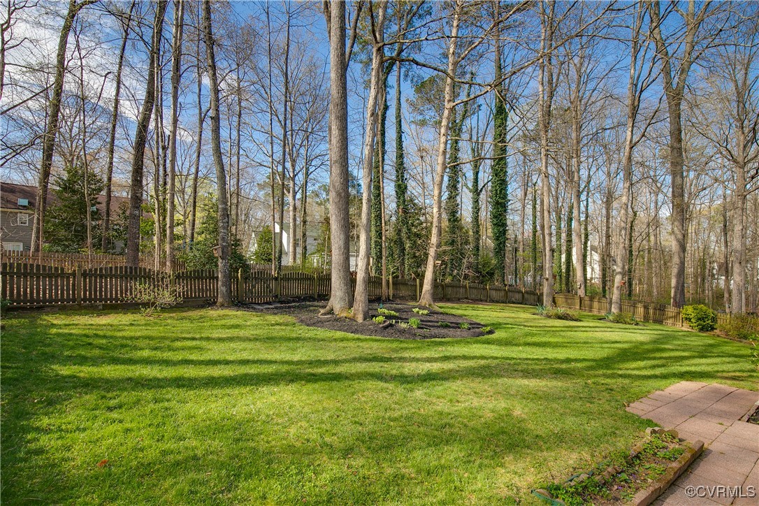 14205 Long Hill Rd