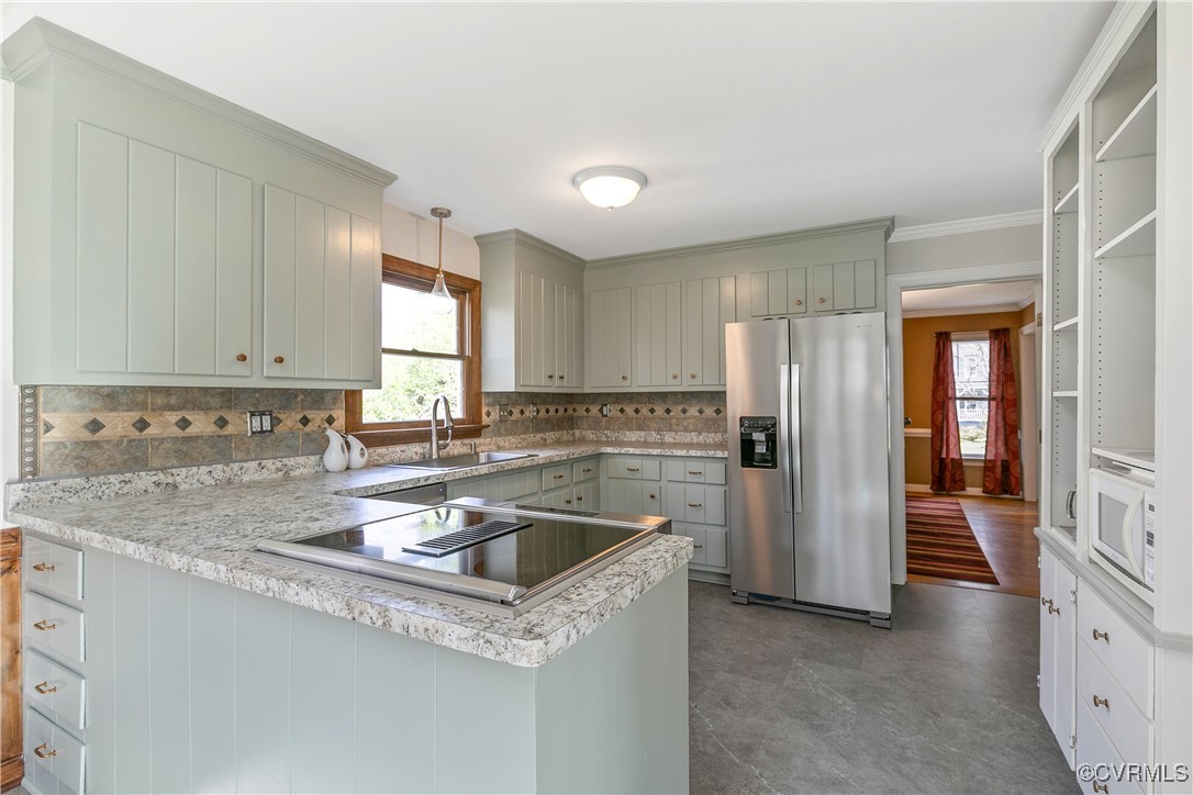 14205 Long Hill Rd