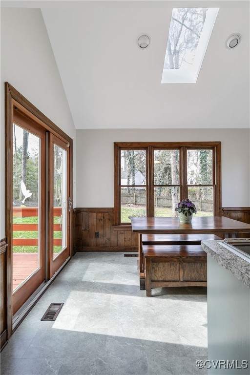 14205 Long Hill Rd