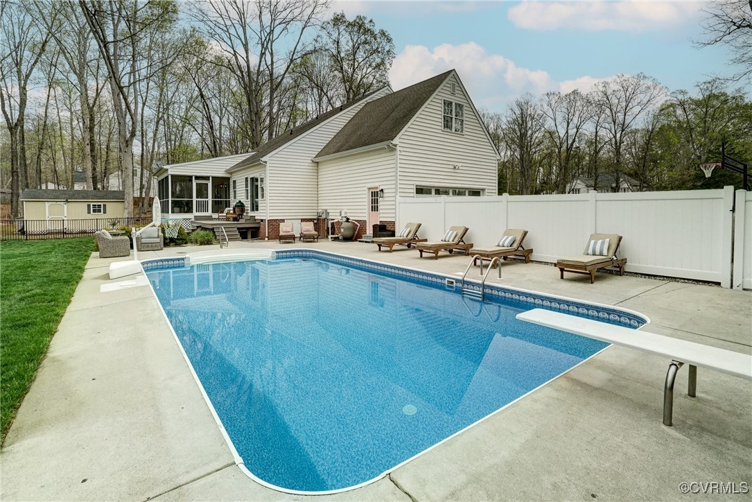 3159 Shadow Creek Dr