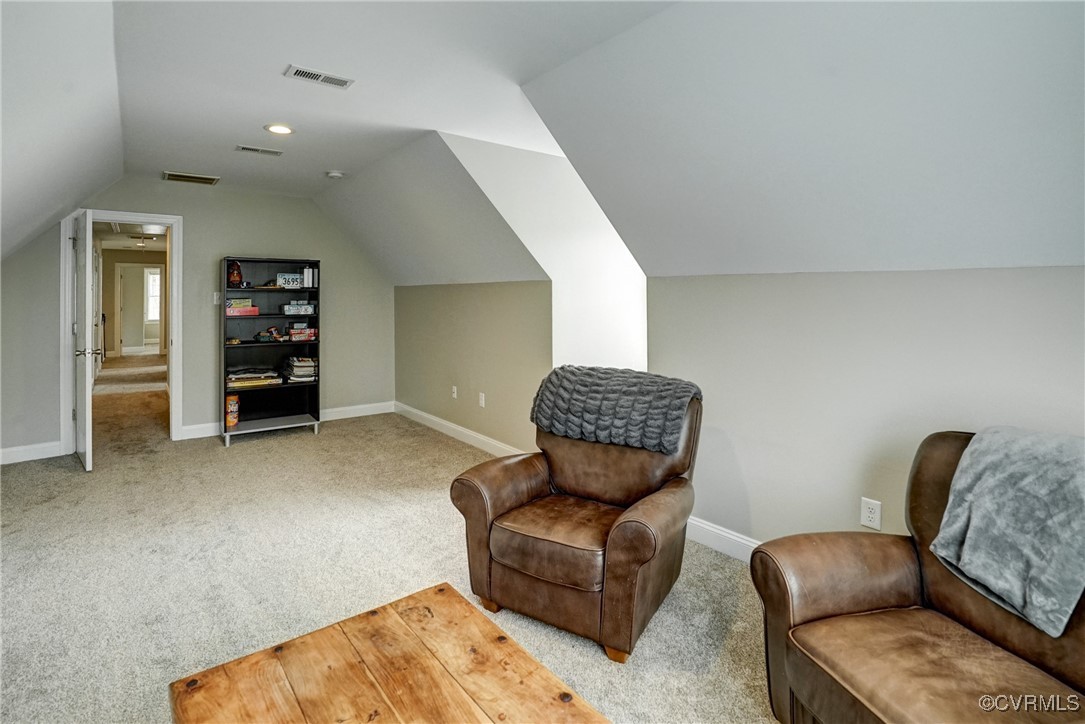 3159 Shadow Creek Dr