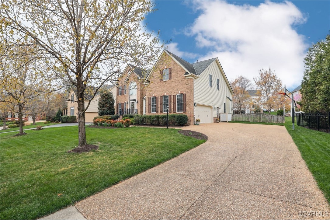 6212 Epaulet Ct