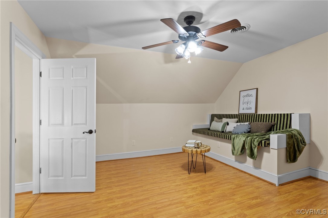 6007 Country Walk Rd