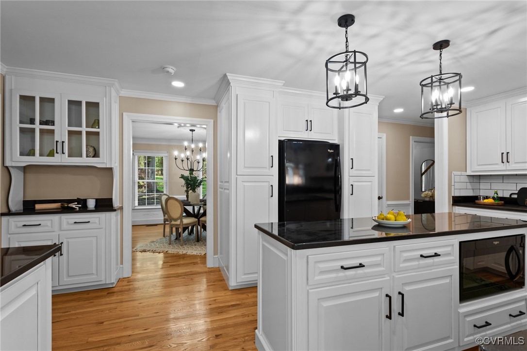 6007 Country Walk Rd