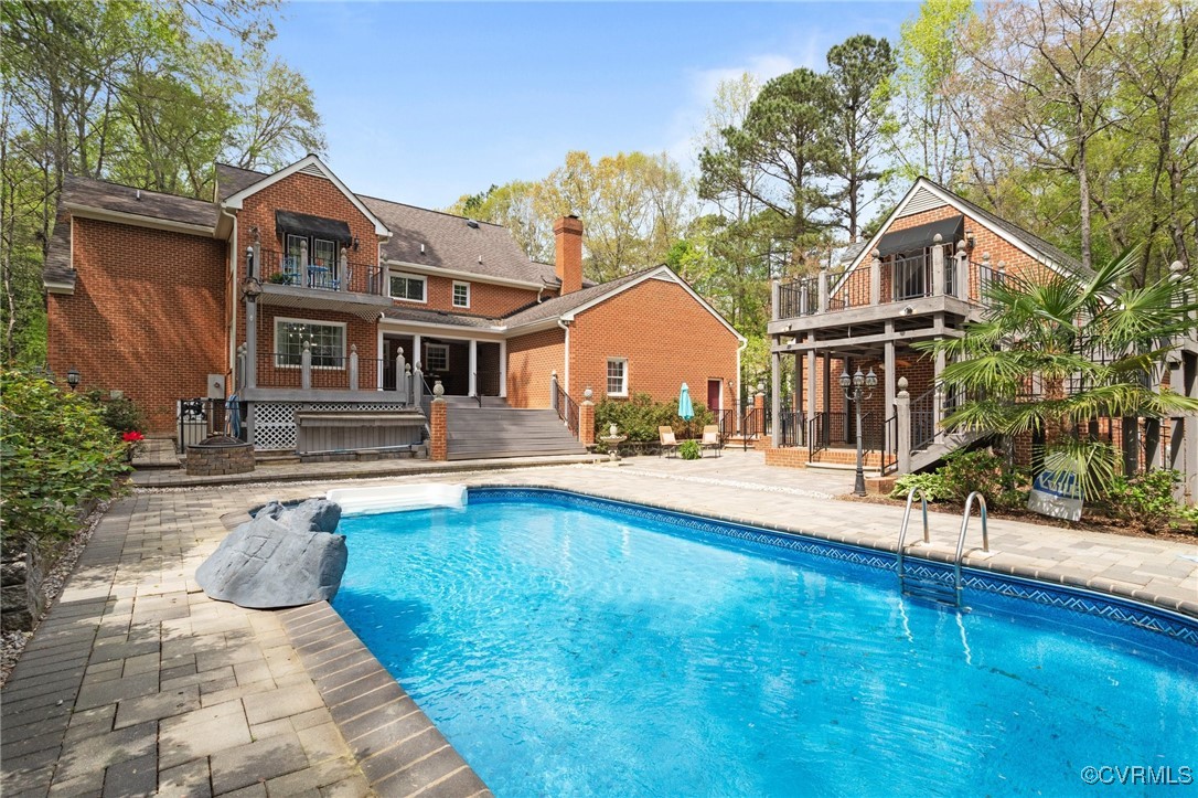 6007 Country Walk Rd