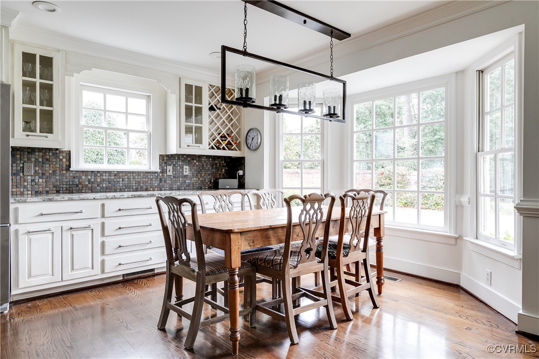 207 Queen Charlotte Rd