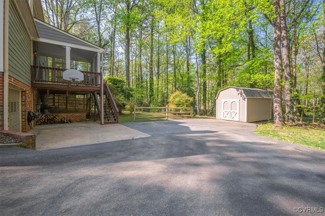 7515 Lantern Ridge Ct