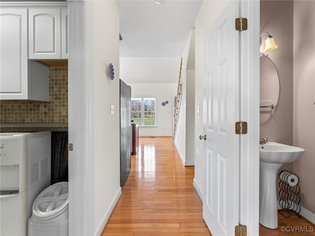 1925 Hope Meadow Way