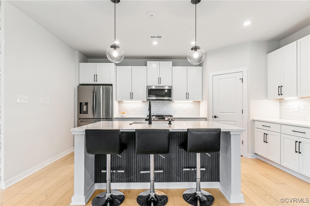 10013 Potters Wheel Way