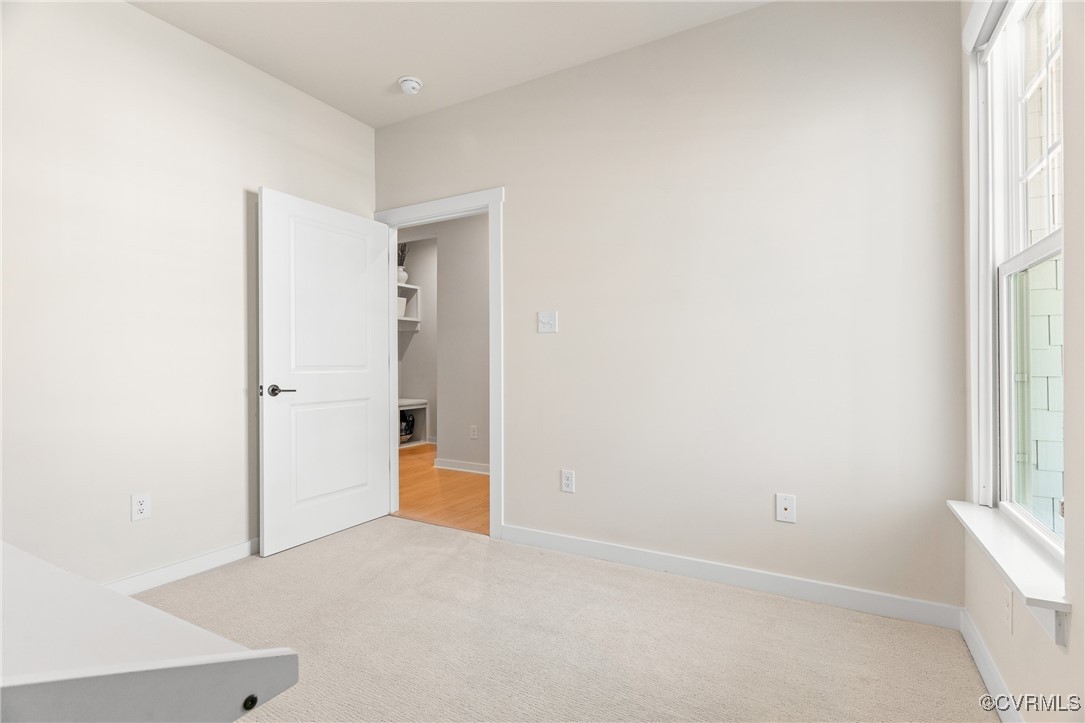 10013 Potters Wheel Way