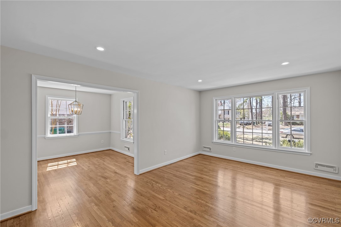 1009 Westbriar Dr