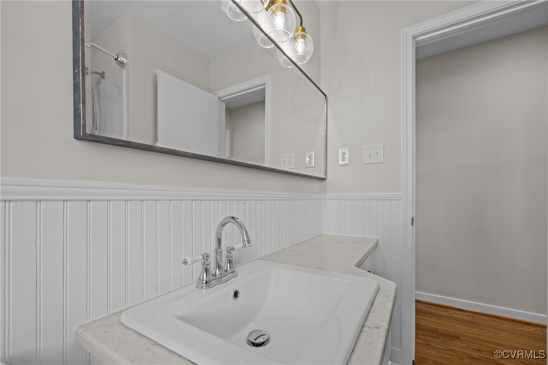 1009 Westbriar Dr